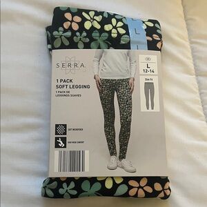 Serra Floral Soft Leggings in Black and Green St Patrick’s Day